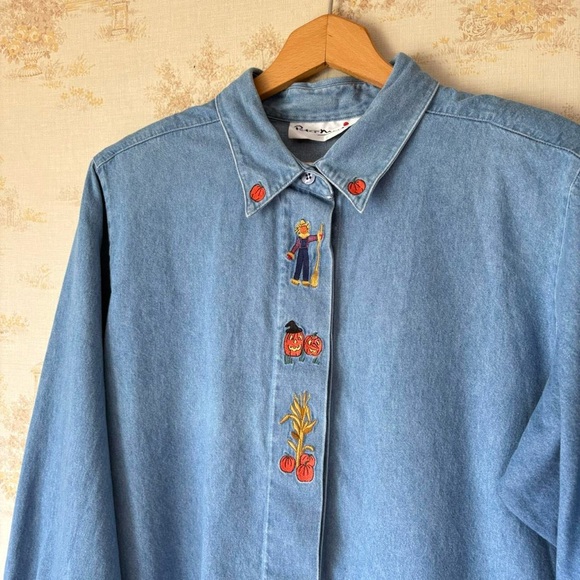 Vintage 90s denim fall Halloween pumpkin scarecrow embroidered button up shirt - Picture 1 of 7
